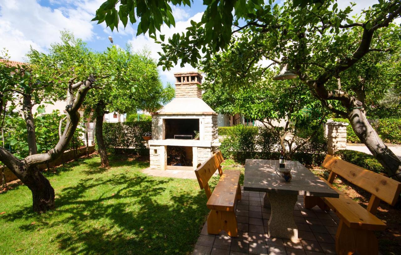 Guest House Ljubica Μεντουλίν Εξωτερικό φωτογραφία