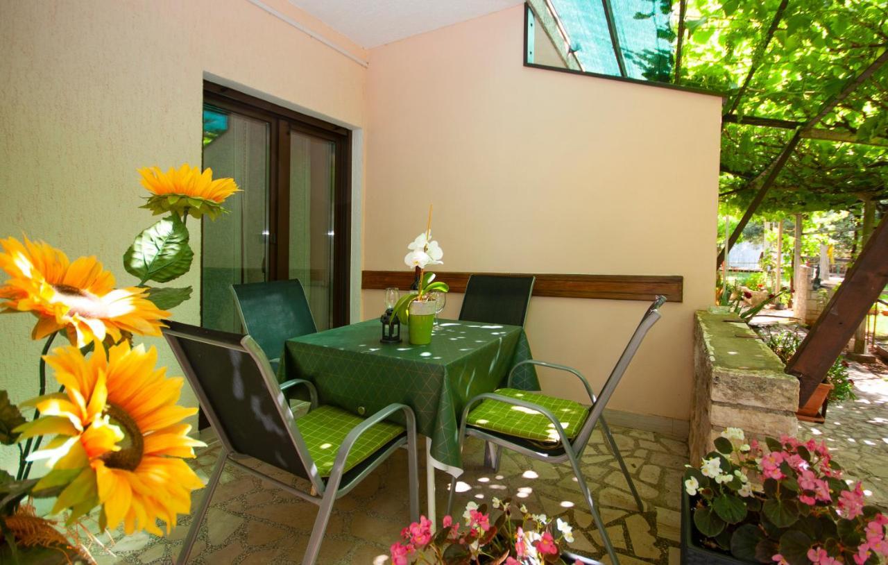 Guest House Ljubica Μεντουλίν Εξωτερικό φωτογραφία