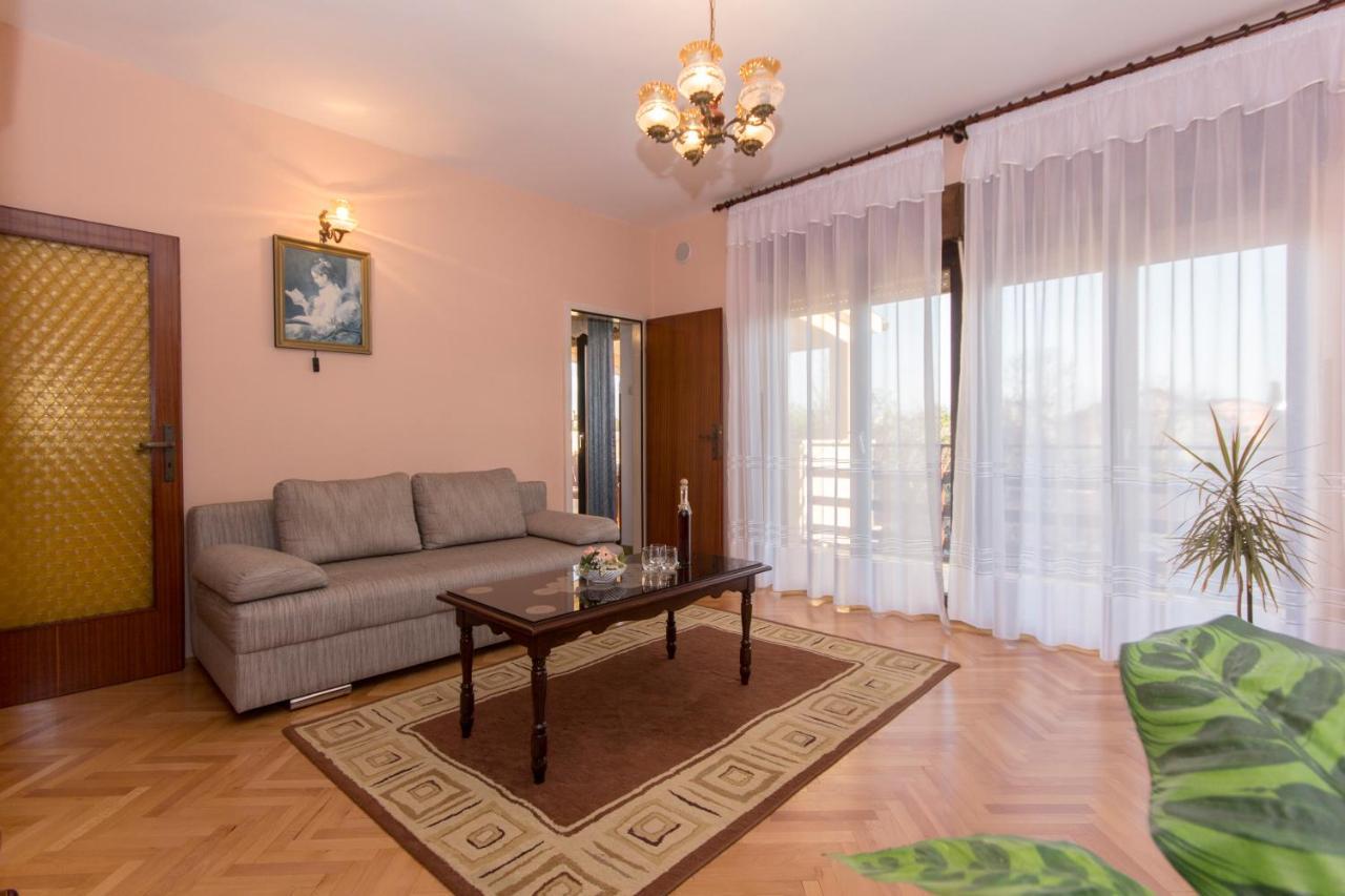 Guest House Ljubica Μεντουλίν Εξωτερικό φωτογραφία