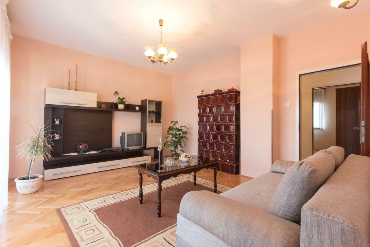 Guest House Ljubica Μεντουλίν Εξωτερικό φωτογραφία