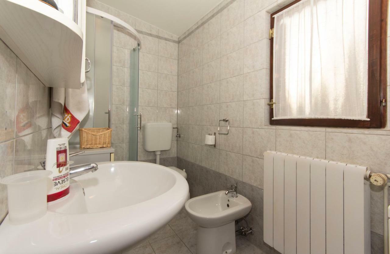 Guest House Ljubica Μεντουλίν Εξωτερικό φωτογραφία
